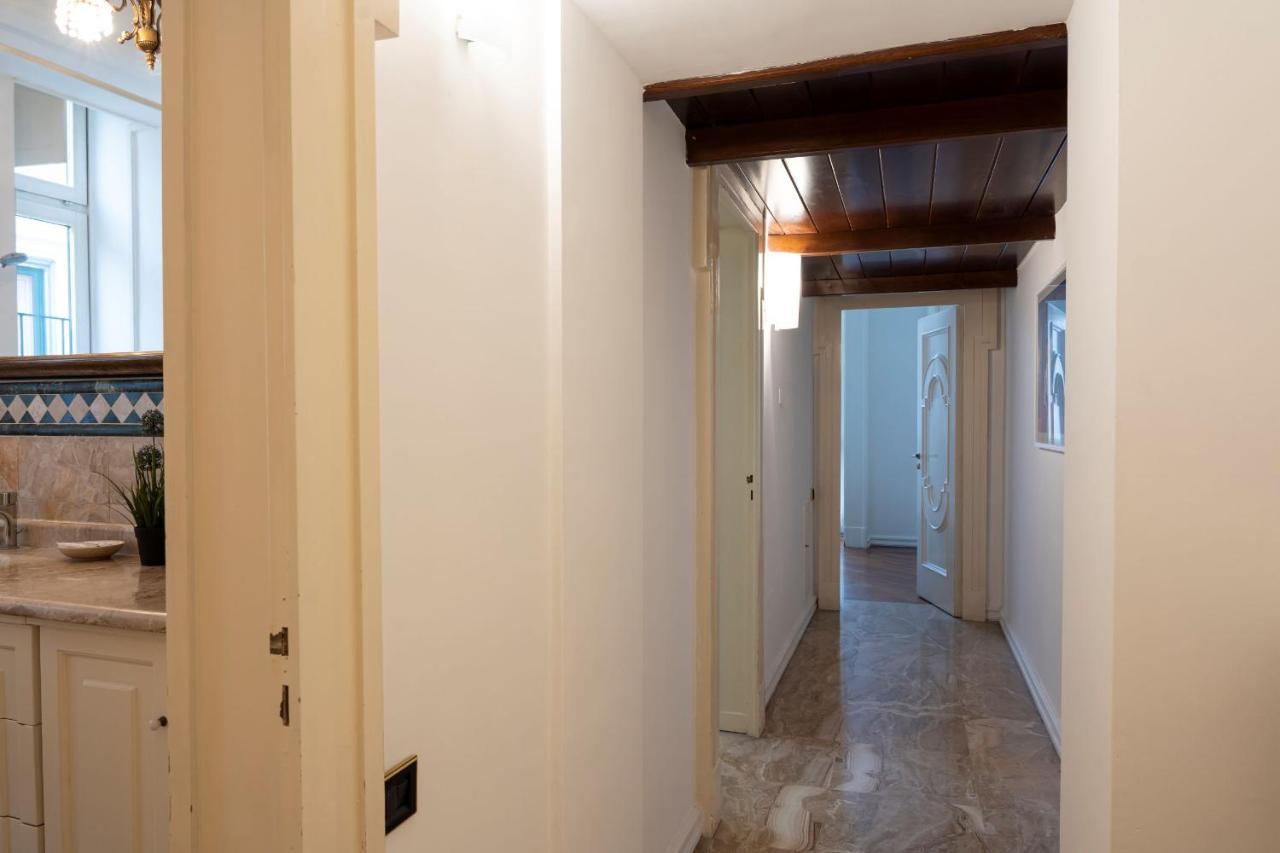 Bella Domus Suites Salerno Bagian luar foto