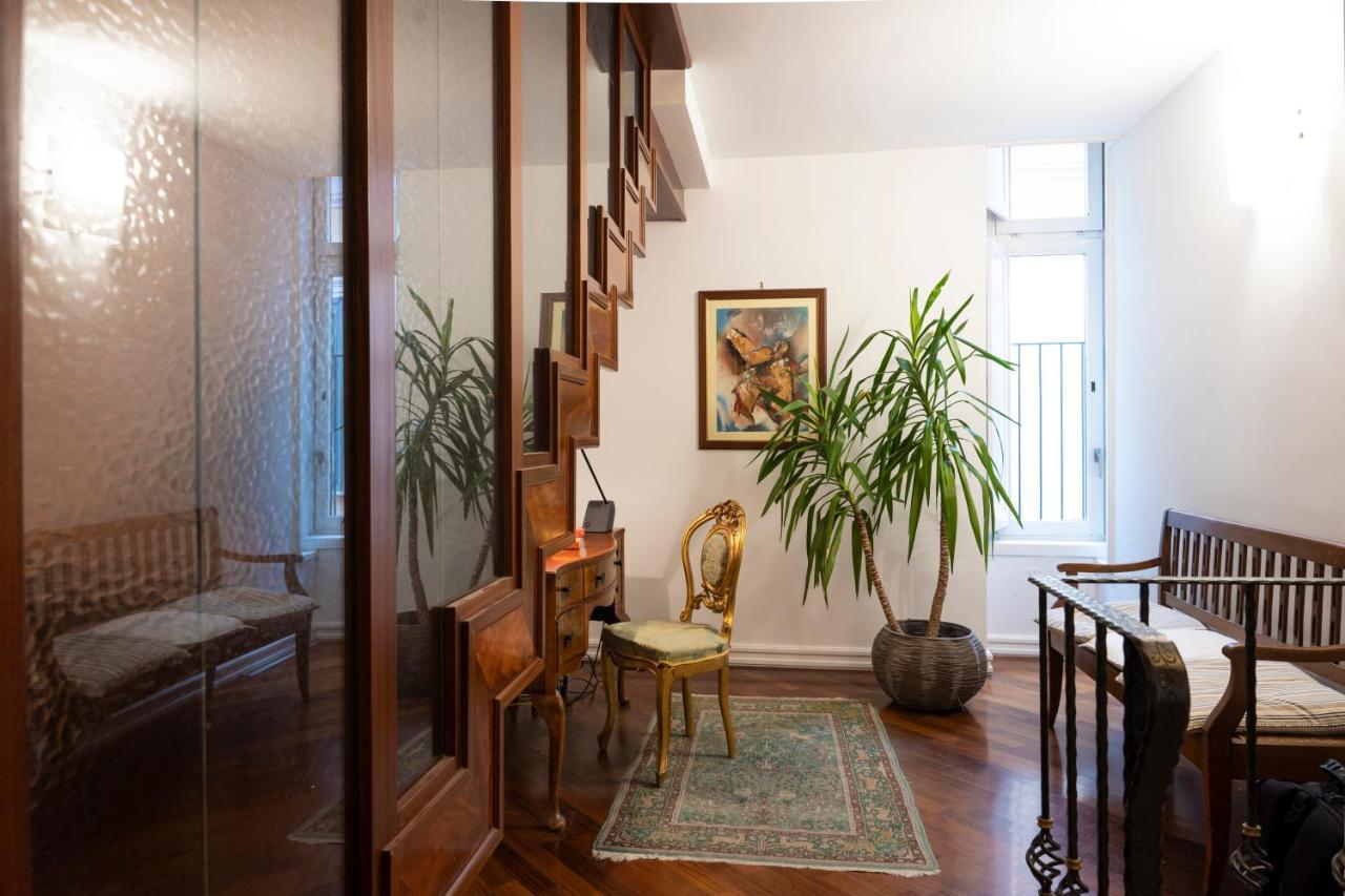 Bella Domus Suites Salerno Bagian luar foto