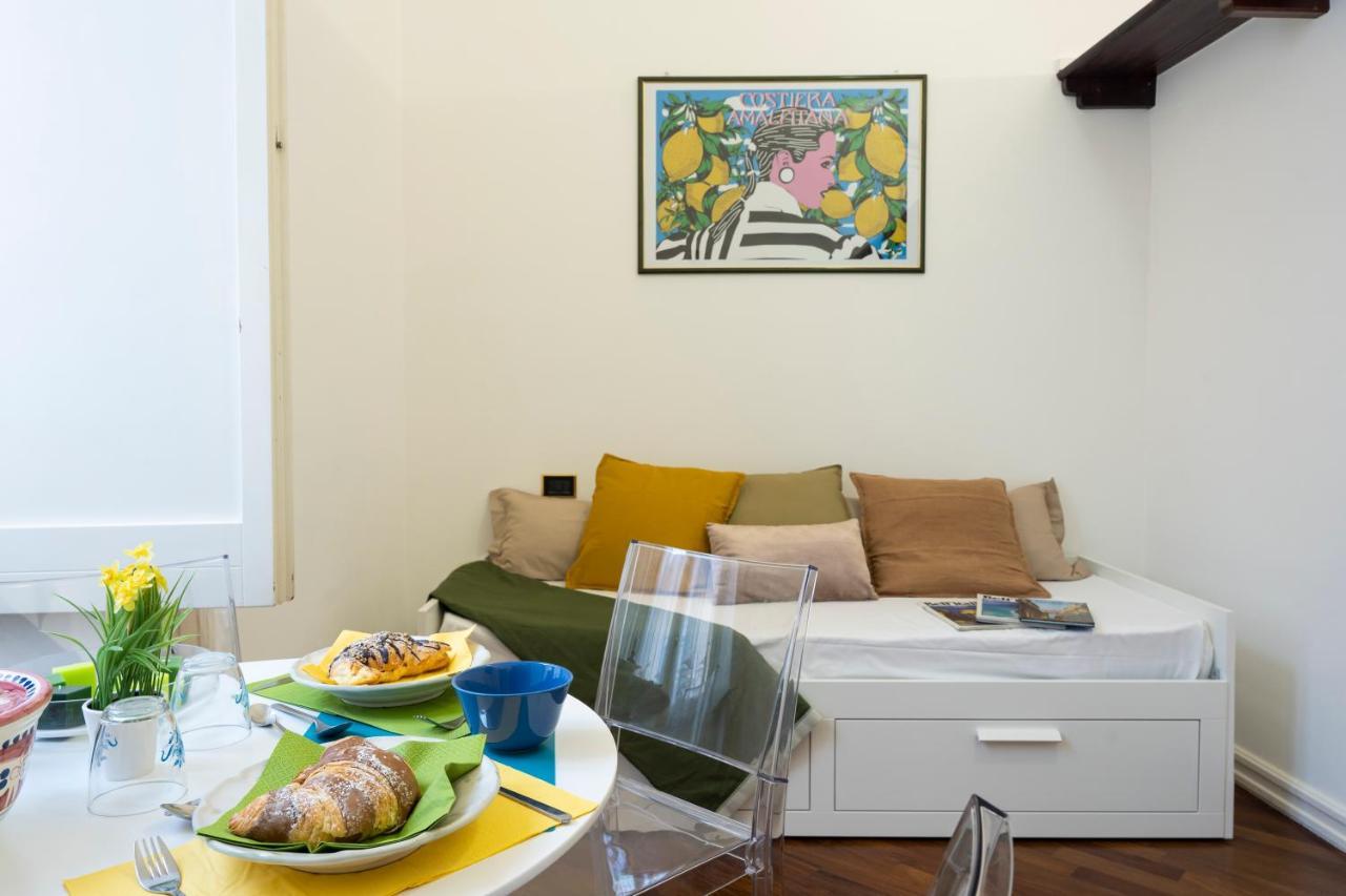 Bella Domus Suites Salerno Bagian luar foto